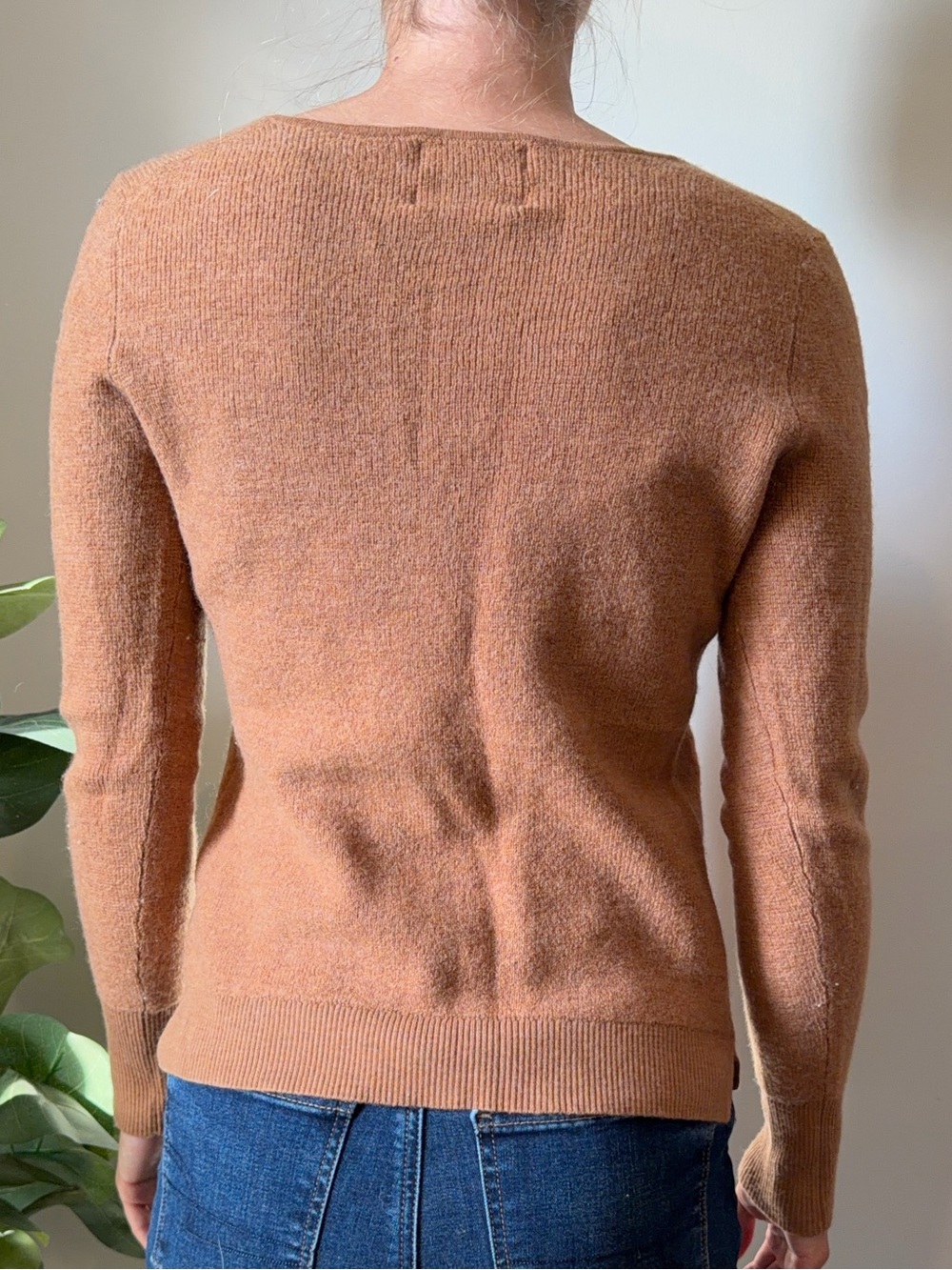 Alpaca Wool Sweater - Picture 2 of 2